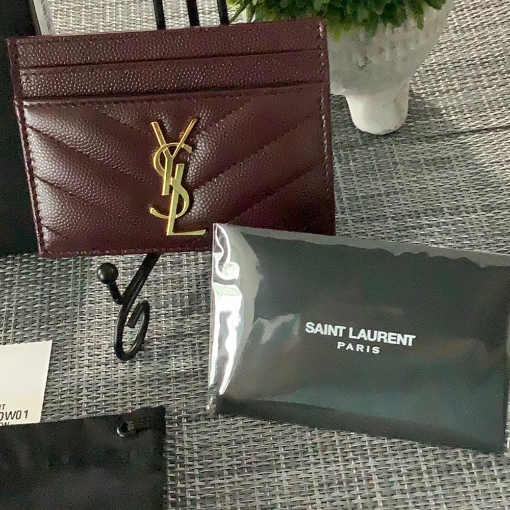 Saint Laurent Rouge Legion Card Holder
Authentic YSL